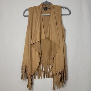 692. Rue21 Vest Top Tan Sz S/M